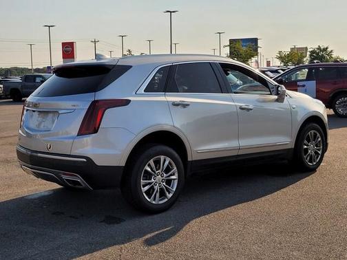 2020 Cadillac XT5 Premium Luxury