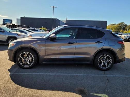 2019 Alfa Romeo Stelvio Ti Sport