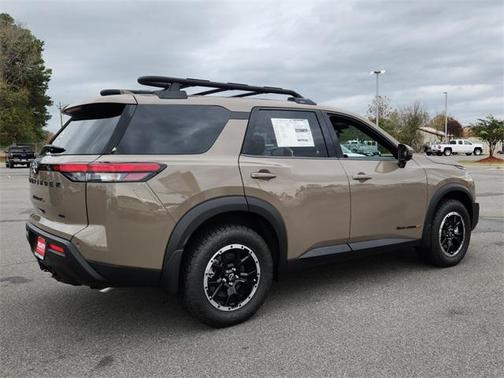 2025 Nissan Pathfinder Rock Creek