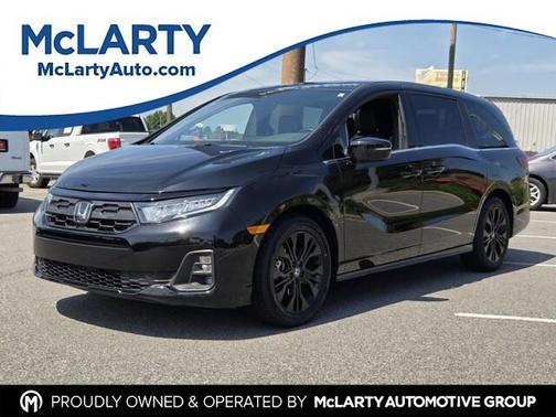 Crystal Black Pearl 2025 Honda Odyssey Sport-L