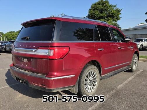 Ruby Red Metallic 2019 Lincoln Navigator Standard