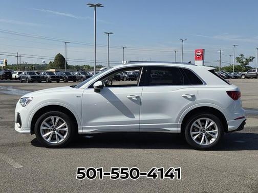 Glacier White Metallic 2024 Audi Q3 45 S line Premium