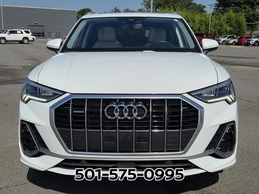 Glacier White Metallic 2024 Audi Q3 45 S line Premium