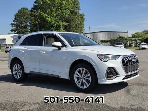 Glacier White Metallic 2024 Audi Q3 45 S line Premium