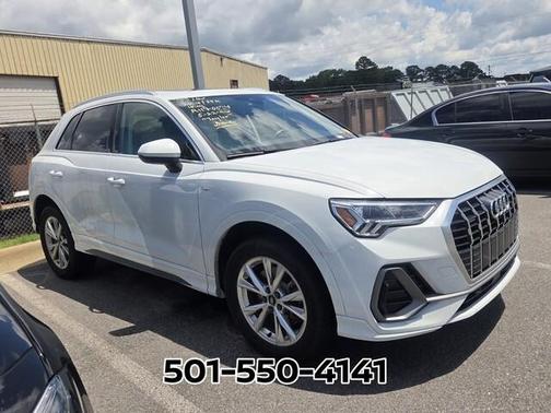Glacier White Metallic 2024 Audi Q3 45 S line Premium