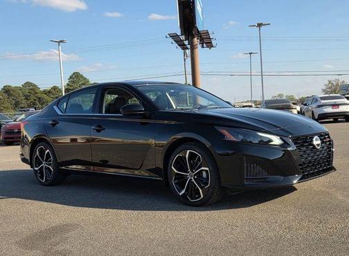 Black 2026 Nissan Altima 2.5 SR