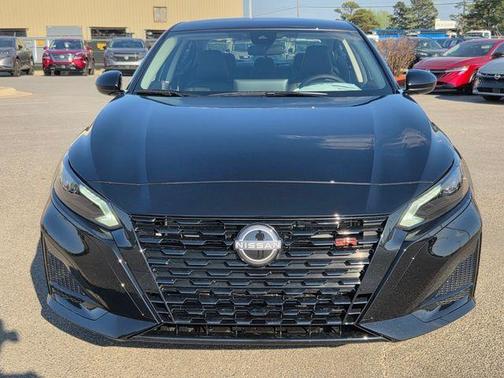 Black 2026 Nissan Altima 2.5 SR