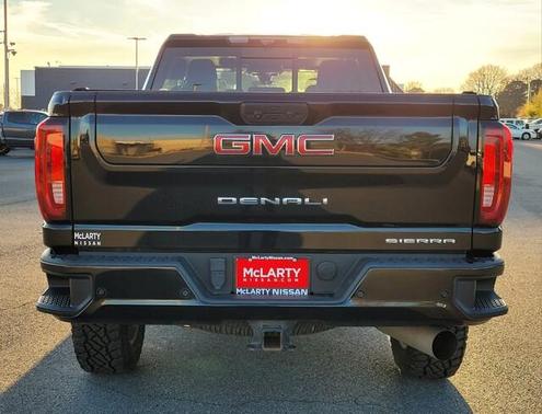 2023 GMC Sierra 2500 Denali