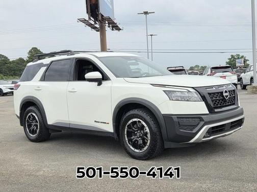 Glacier White 2024 Nissan Pathfinder Rock Creek