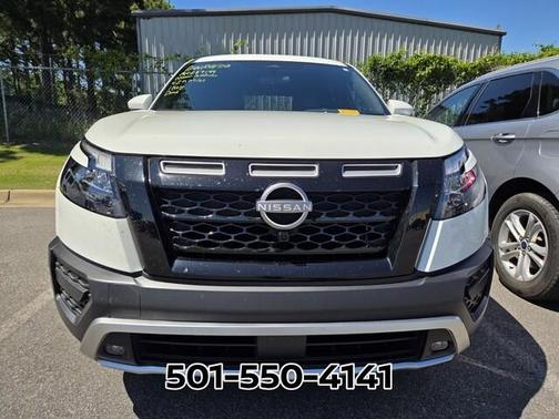 Glacier White 2024 Nissan Pathfinder Rock Creek