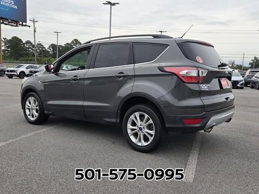 Magnetic 2018 Ford Escape SE