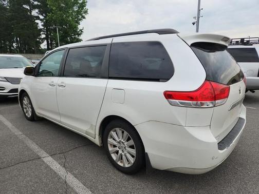 2012 Toyota Sienna Base