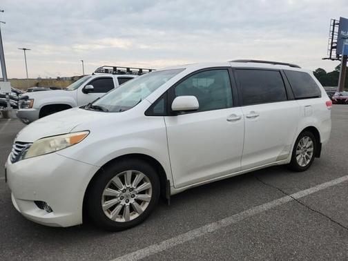 2012 Toyota Sienna Base
