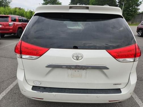 2012 Toyota Sienna Base