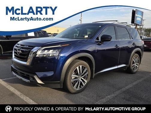 2023 Nissan Pathfinder Platinum