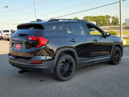 2021 GMC Terrain SLE