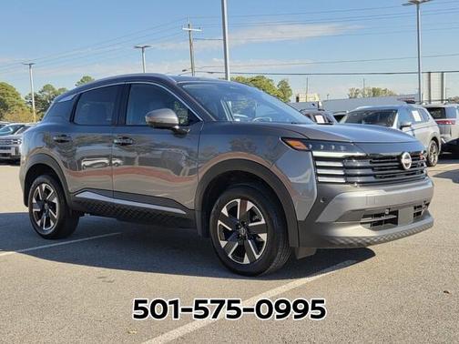 Gun Metallic 2025 Nissan Kicks SR