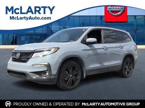 Sonic Gray Pearl 2022 Honda Pilot Black Edition