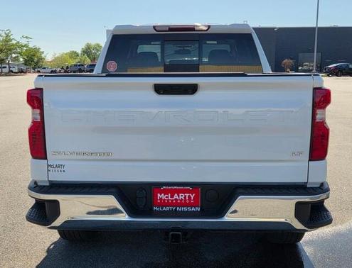 Summit White 2022 Chevrolet Silverado 1500 LT