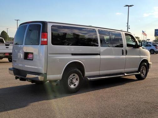 2019 Chevrolet Express 3500 LT