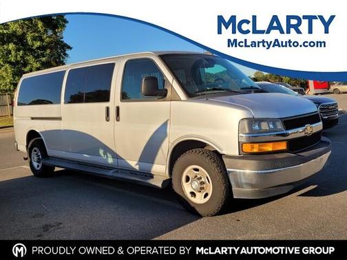 2019 Chevrolet Express 3500 LT