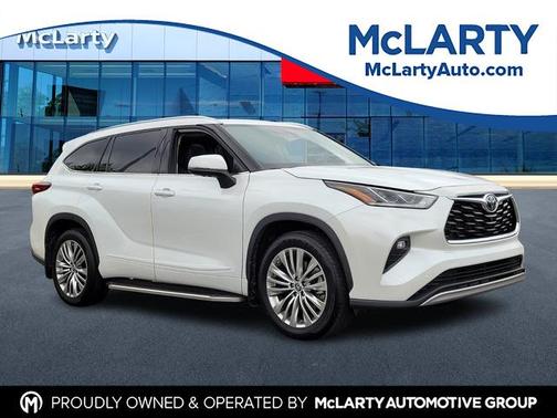 2023 Toyota Highlander Platinum