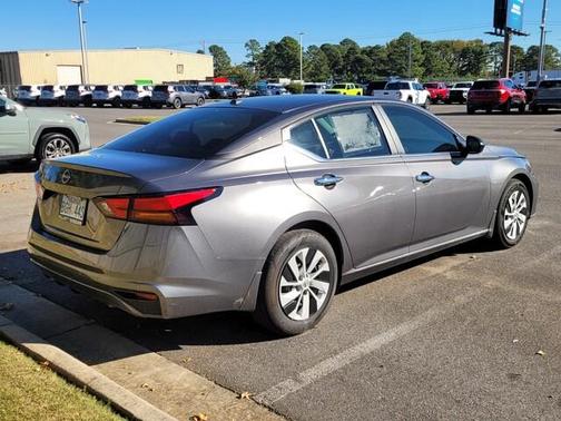 2025 Nissan Altima S