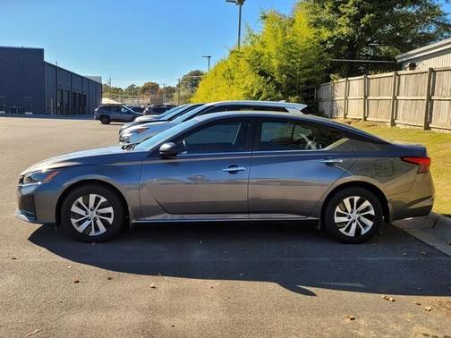 2025 Nissan Altima S