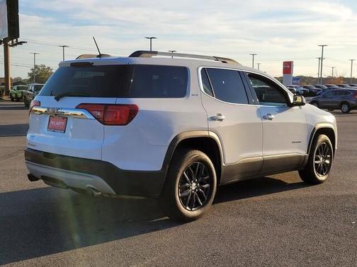 2019 GMC Acadia SLT-1