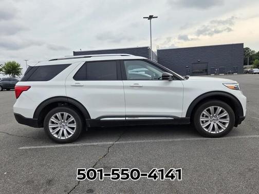 White 2023 Ford Explorer Limited