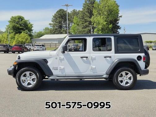 Bright White Clearcoat 2019 Jeep Wrangler Unlimited Sport S