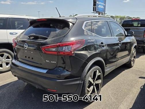 2022 Nissan Rogue Sport SL