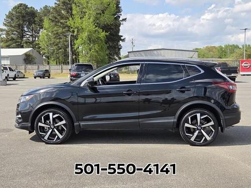 2022 Nissan Rogue Sport SL