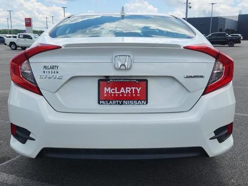 2018 Honda Civic Touring