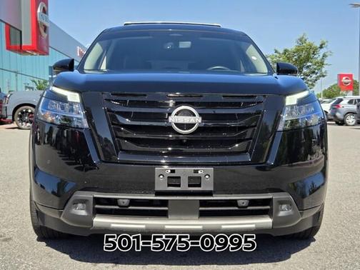 Black 2023 Nissan Pathfinder SL