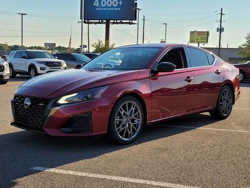 2024 Nissan Altima 2.0 SR