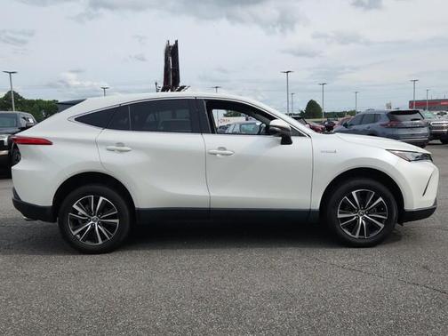 2021 Toyota Venza LE