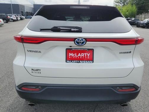 2021 Toyota Venza LE