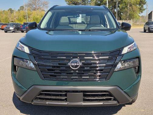 Obsidian Green 2026 Nissan Rogue Dark Armor