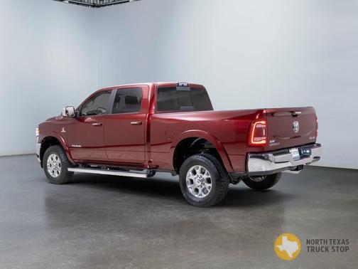 2021 RAM 2500 Laramie Crew Cab 4x4 6'4' Box