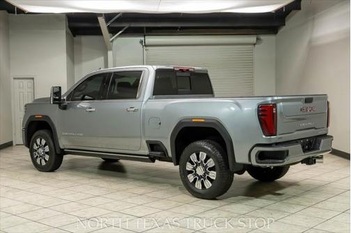 2024 GMC Sierra 2500 Denali