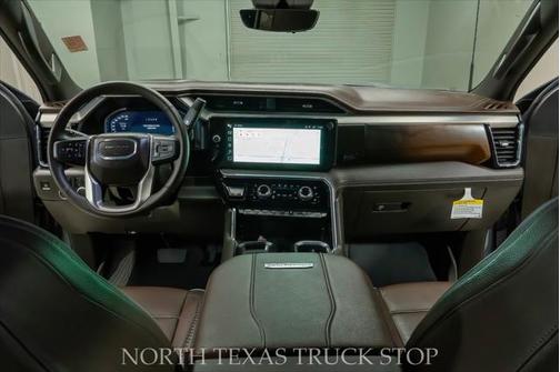 2024 GMC Sierra 2500 Denali
