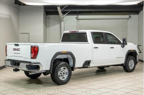 2023 GMC Sierra 2500 Base