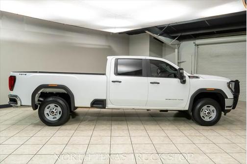 2023 GMC Sierra 2500 Base