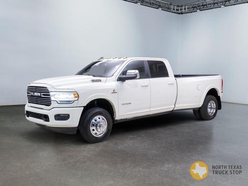 2020 RAM 3500 Laramie Crew Cab 4x4 8' Box