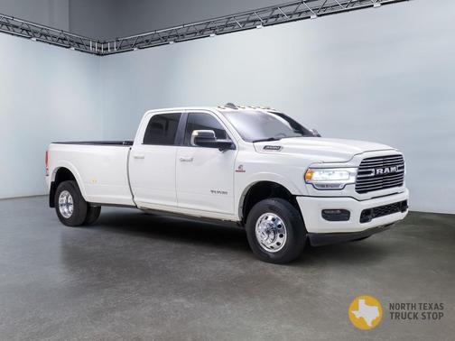 2020 RAM 3500 Laramie Crew Cab 4x4 8' Box