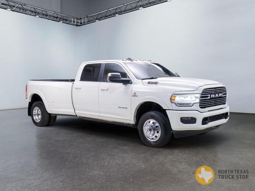 2020 RAM 3500 Laramie Crew Cab 4x4 8' Box