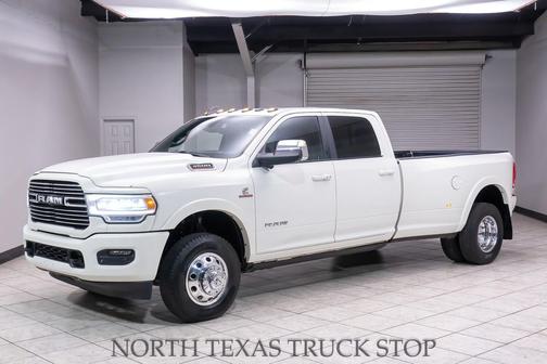 2020 RAM 3500 Laramie Crew Cab 4x4 8' Box