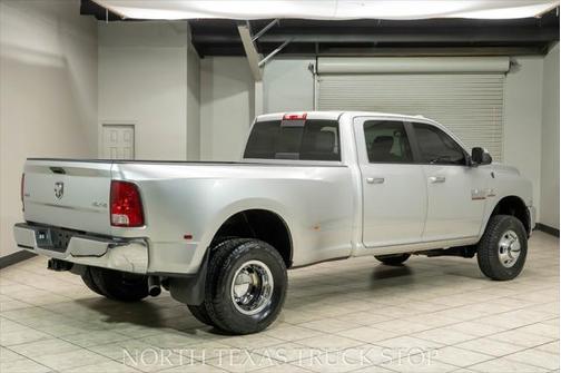 2018 RAM 3500 SLT Crew Cab 4x4 8' Box