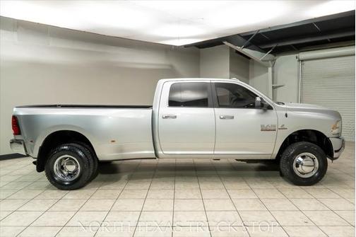 2018 RAM 3500 SLT Crew Cab 4x4 8' Box